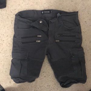 Dark grey men’s jean shorts